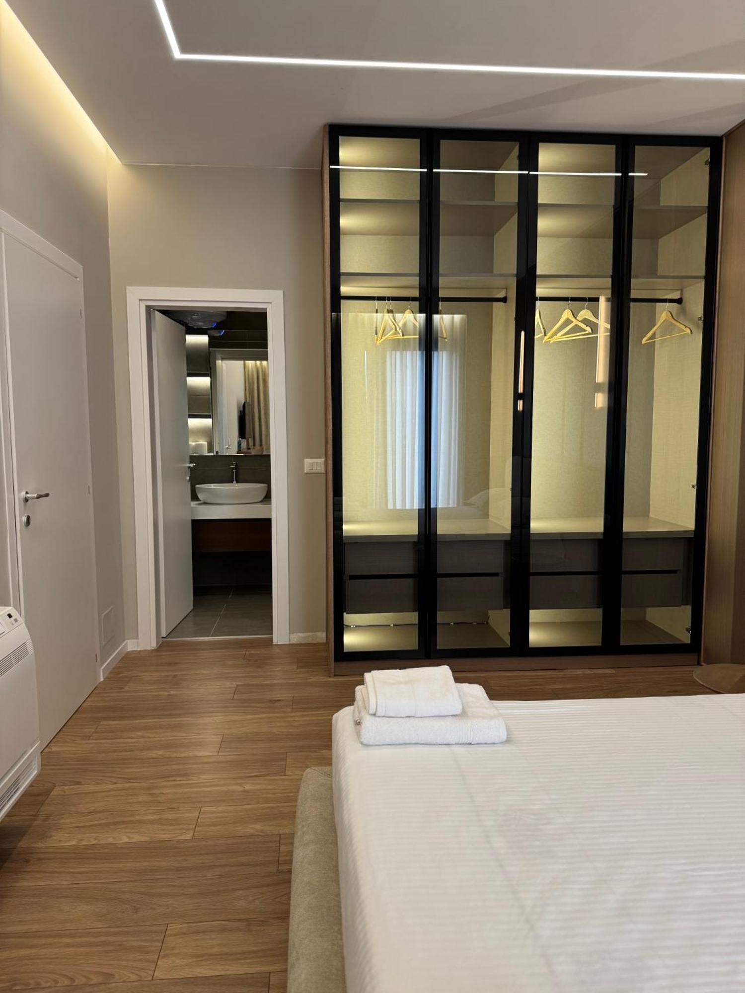 Square Inn Garden Aparthotel Tirana Exteriér fotografie
